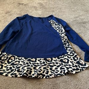 Women’s clothes, shoes and purses!